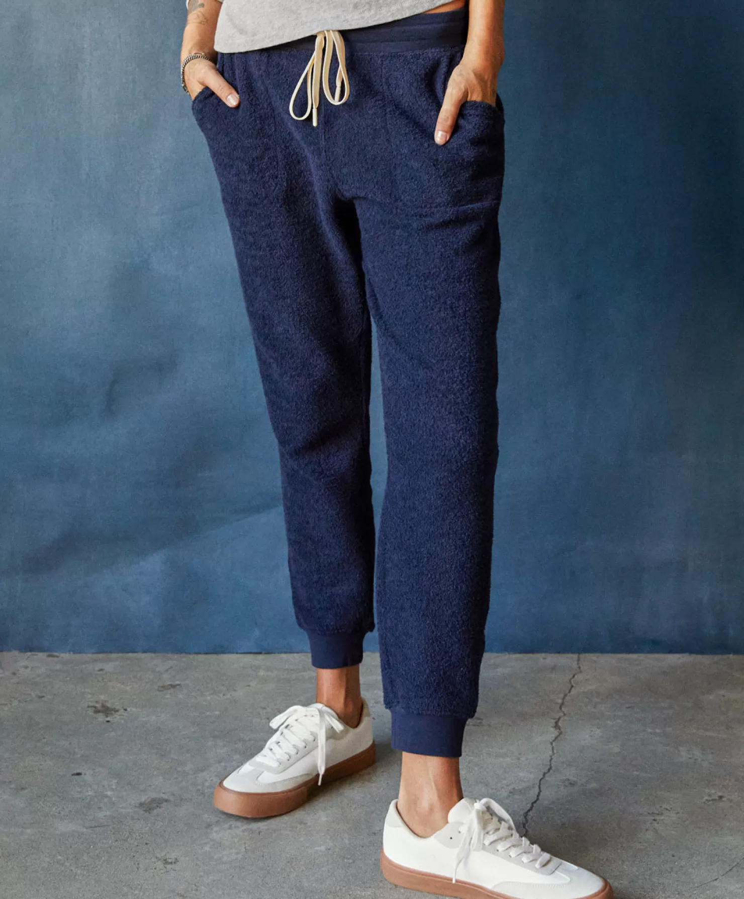 Women's Hightide Sweatpants*Outerknown Store